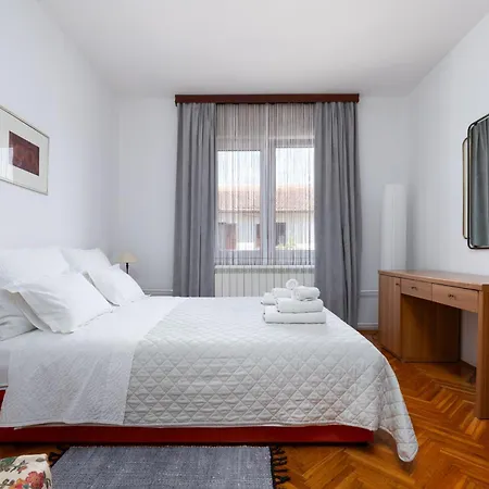 Appartement Ana With Terrace & Pet-friendly Poreč