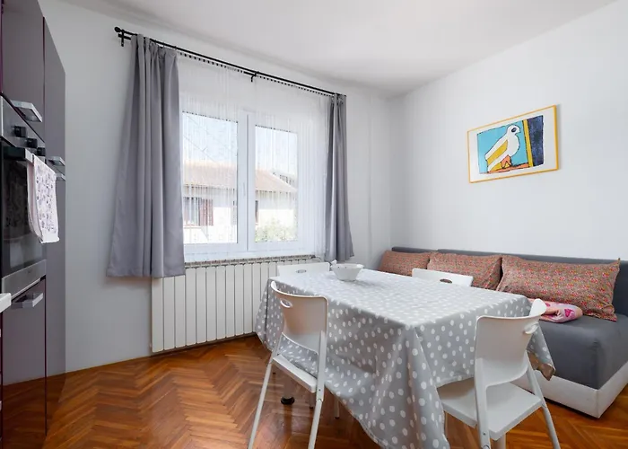 Ana With Terrace & Pet-friendly Appartement *