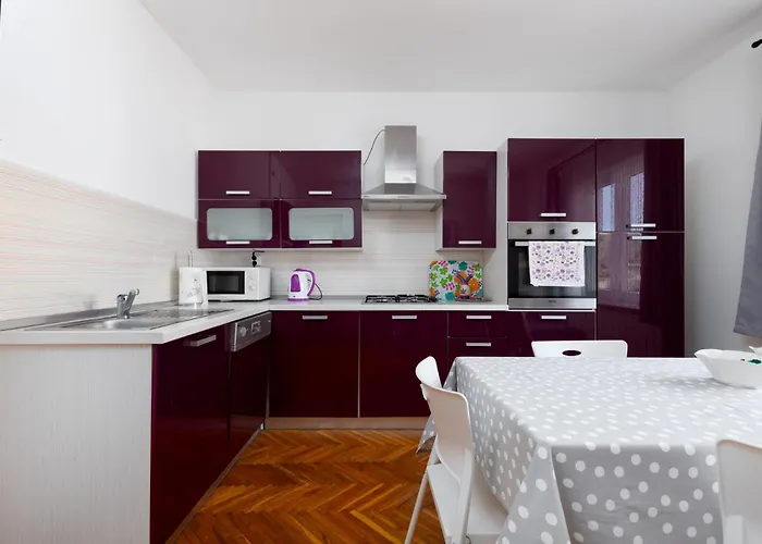Apartman Ana With Terrace & Pet-friendly Poreč